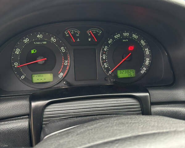 Чорний Шкода Суперб, об'ємом двигуна 1.8 л та пробігом 323 тис. км за 4250 $, фото 29 на Automoto.ua