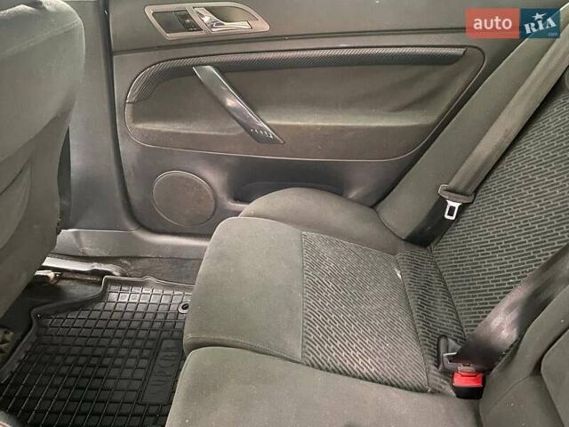 Черный Шкода Суперб, объемом двигателя 2.8 л и пробегом 341 тыс. км за 2950 $, фото 10 на Automoto.ua