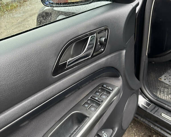 Чорний Шкода Суперб, об'ємом двигуна 1.8 л та пробігом 323 тис. км за 4250 $, фото 15 на Automoto.ua