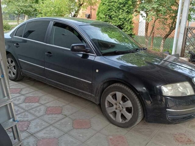 Черный Шкода Суперб, объемом двигателя 2.5 л и пробегом 400 тыс. км за 4800 $, фото 1 на Automoto.ua