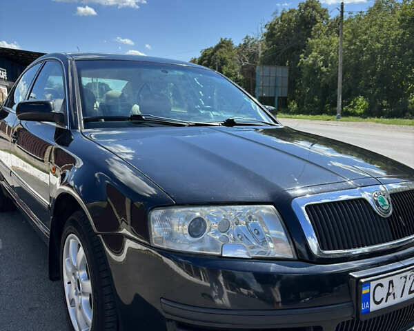 Черный Шкода Суперб, объемом двигателя 1.9 л и пробегом 270 тыс. км за 5400 $, фото 2 на Automoto.ua