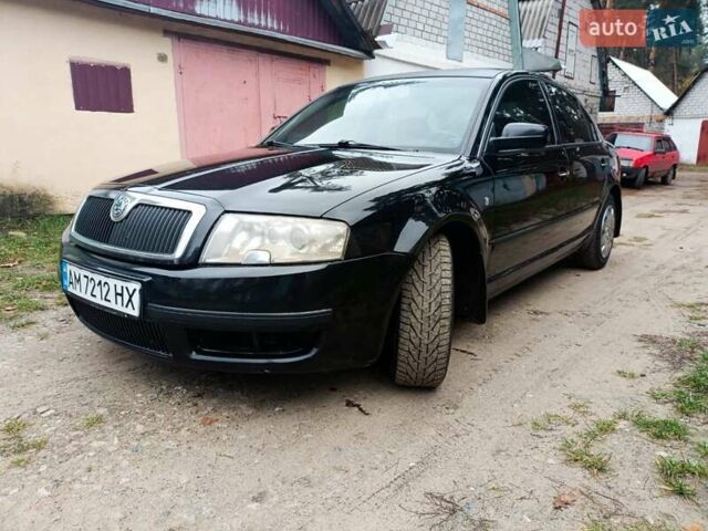 Черный Шкода Суперб, объемом двигателя 1.8 л и пробегом 347 тыс. км за 4550 $, фото 4 на Automoto.ua