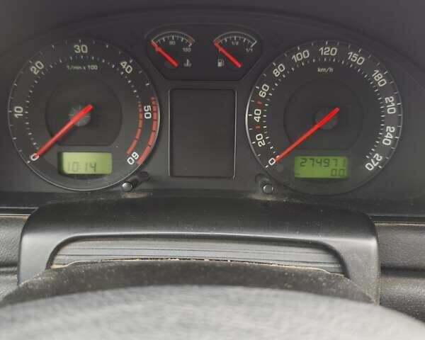 Черный Шкода Суперб, объемом двигателя 1.9 л и пробегом 275 тыс. км за 5300 $, фото 7 на Automoto.ua