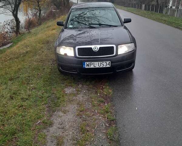 Чорний Шкода Суперб, об'ємом двигуна 2.5 л та пробігом 360 тис. км за 2600 $, фото 12 на Automoto.ua