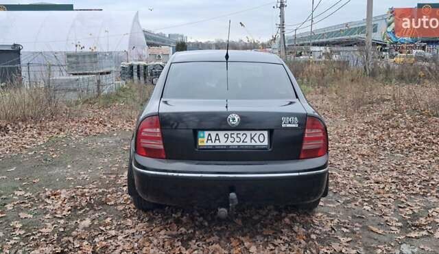 Черный Шкода Суперб, объемом двигателя 1.8 л и пробегом 302 тыс. км за 4500 $, фото 7 на Automoto.ua