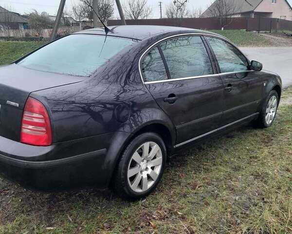 Чорний Шкода Суперб, об'ємом двигуна 2.5 л та пробігом 360 тис. км за 2600 $, фото 10 на Automoto.ua