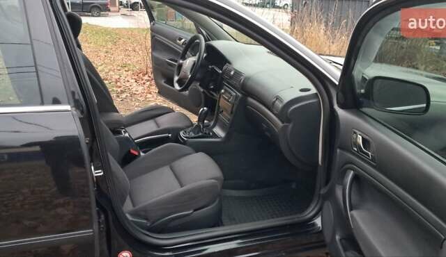 Черный Шкода Суперб, объемом двигателя 1.8 л и пробегом 302 тыс. км за 4500 $, фото 13 на Automoto.ua