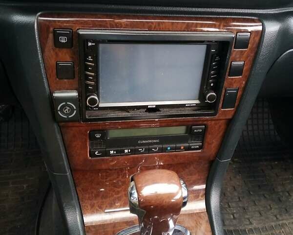 Черный Шкода Суперб, объемом двигателя 1.8 л и пробегом 300 тыс. км за 4900 $, фото 6 на Automoto.ua