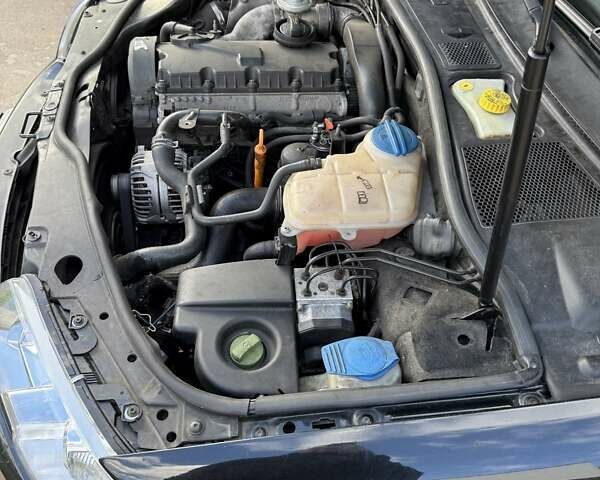 Черный Шкода Суперб, объемом двигателя 1.9 л и пробегом 503 тыс. км за 4500 $, фото 13 на Automoto.ua