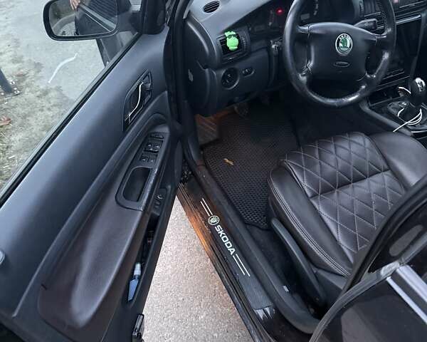 Черный Шкода Суперб, объемом двигателя 1.9 л и пробегом 503 тыс. км за 4500 $, фото 9 на Automoto.ua