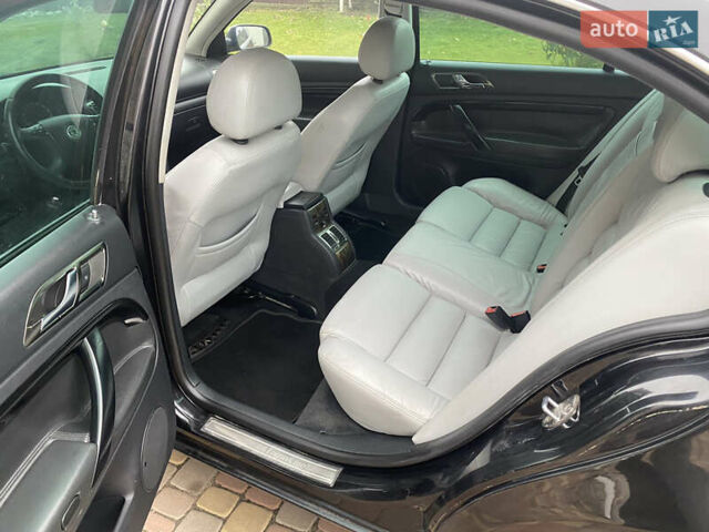 Черный Шкода Суперб, объемом двигателя 1.9 л и пробегом 300 тыс. км за 4600 $, фото 12 на Automoto.ua