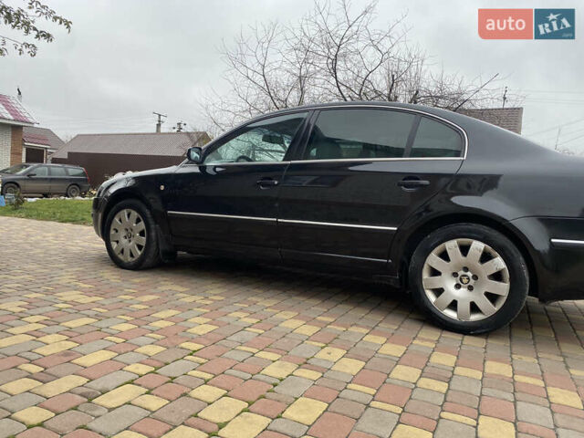 Черный Шкода Суперб, объемом двигателя 1.9 л и пробегом 300 тыс. км за 4600 $, фото 8 на Automoto.ua