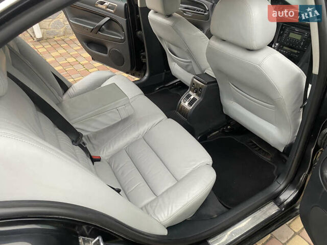 Черный Шкода Суперб, объемом двигателя 1.9 л и пробегом 300 тыс. км за 4600 $, фото 21 на Automoto.ua