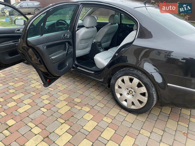 Черный Шкода Суперб, объемом двигателя 1.9 л и пробегом 300 тыс. км за 4600 $, фото 13 на Automoto.ua