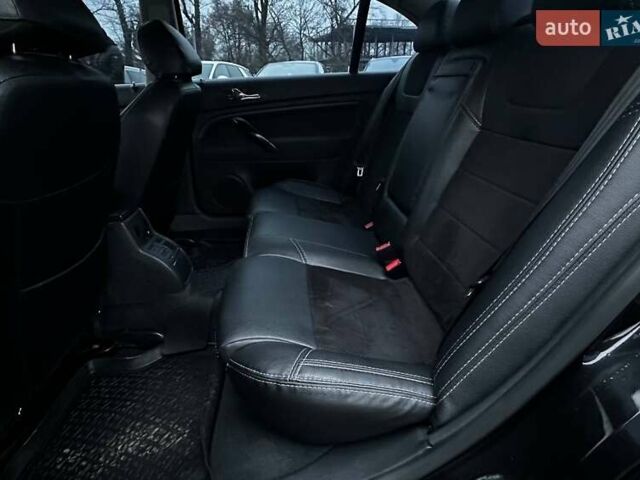 Черный Шкода Суперб, объемом двигателя 1.78 л и пробегом 200 тыс. км за 6600 $, фото 14 на Automoto.ua