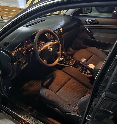 Чорний Шкода Суперб, об'ємом двигуна 1.78 л та пробігом 257 тис. км за 4899 $, фото 8 на Automoto.ua