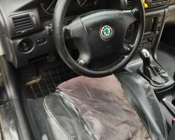 Черный Шкода Суперб, объемом двигателя 1.78 л и пробегом 343 тыс. км за 5700 $, фото 6 на Automoto.ua