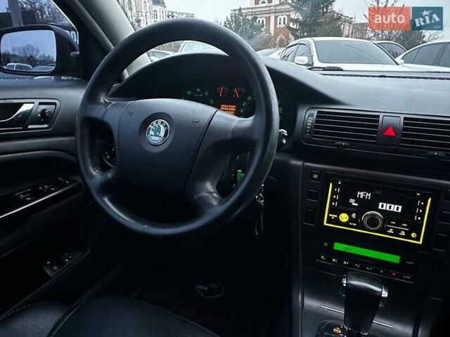 Черный Шкода Суперб, объемом двигателя 1.78 л и пробегом 200 тыс. км за 6600 $, фото 24 на Automoto.ua