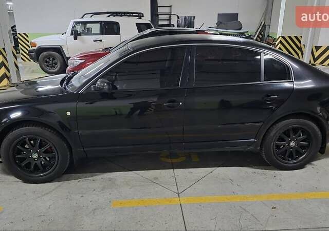 Чорний Шкода Суперб, об'ємом двигуна 1.78 л та пробігом 257 тис. км за 4899 $, фото 1 на Automoto.ua