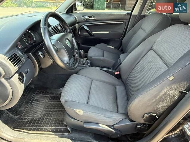 Черный Шкода Суперб, объемом двигателя 1.97 л и пробегом 340 тыс. км за 5600 $, фото 30 на Automoto.ua