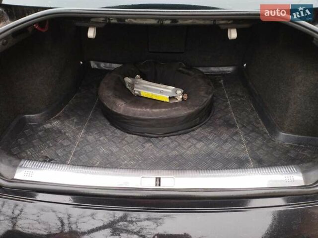 Черный Шкода Суперб, объемом двигателя 1.78 л и пробегом 343 тыс. км за 5700 $, фото 17 на Automoto.ua