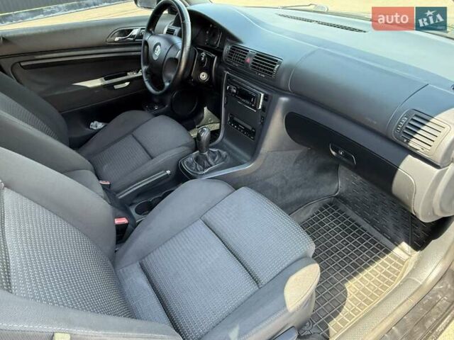 Черный Шкода Суперб, объемом двигателя 1.97 л и пробегом 340 тыс. км за 5600 $, фото 41 на Automoto.ua