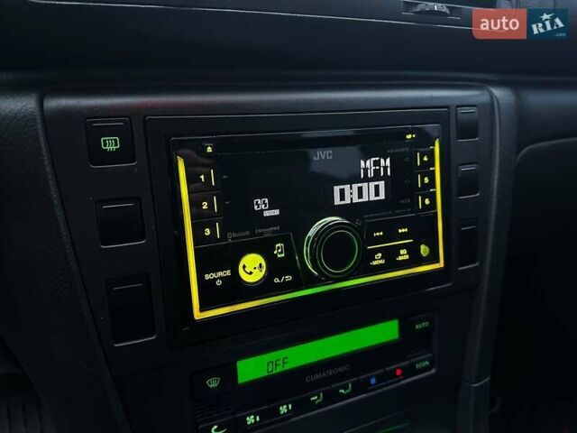 Черный Шкода Суперб, объемом двигателя 1.78 л и пробегом 200 тыс. км за 6600 $, фото 27 на Automoto.ua