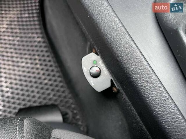 Черный Шкода Суперб, объемом двигателя 1.8 л и пробегом 261 тыс. км за 7990 $, фото 21 на Automoto.ua