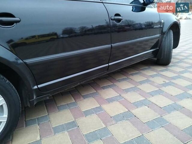 Черный Шкода Суперб, объемом двигателя 1.9 л и пробегом 240 тыс. км за 5600 $, фото 6 на Automoto.ua