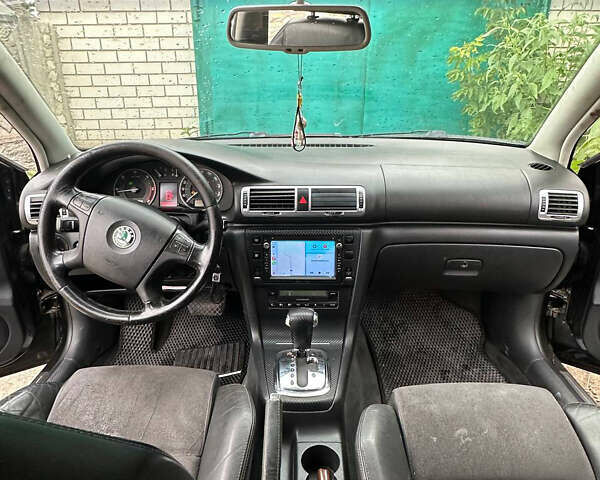 Чорний Шкода Суперб, об'ємом двигуна 2.5 л та пробігом 325 тис. км за 6000 $, фото 7 на Automoto.ua