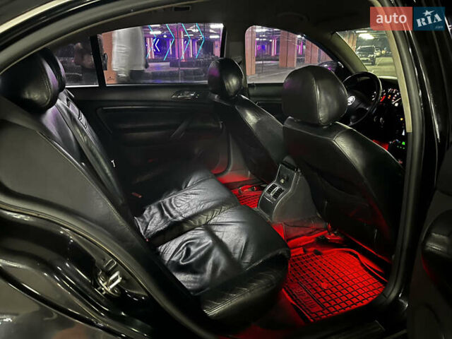 Черный Шкода Суперб, объемом двигателя 1.78 л и пробегом 290 тыс. км за 5300 $, фото 14 на Automoto.ua