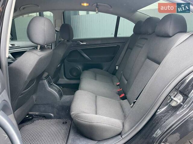 Черный Шкода Суперб, объемом двигателя 1.8 л и пробегом 261 тыс. км за 7990 $, фото 9 на Automoto.ua