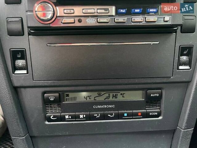 Черный Шкода Суперб, объемом двигателя 1.8 л и пробегом 261 тыс. км за 7990 $, фото 22 на Automoto.ua