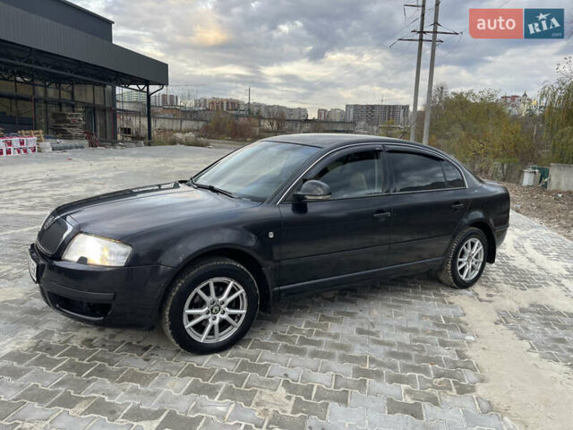 Черный Шкода Суперб, объемом двигателя 1.78 л и пробегом 234 тыс. км за 4350 $, фото 25 на Automoto.ua