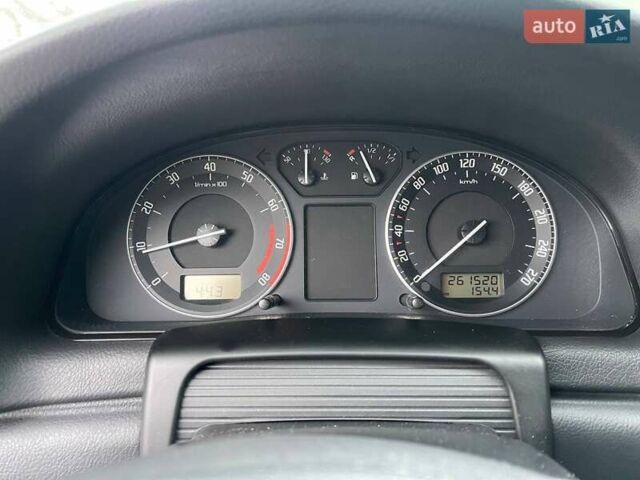 Черный Шкода Суперб, объемом двигателя 1.8 л и пробегом 261 тыс. км за 7990 $, фото 18 на Automoto.ua