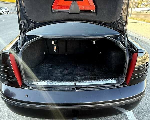 Черный Шкода Суперб, объемом двигателя 1.9 л и пробегом 335 тыс. км за 6000 $, фото 15 на Automoto.ua