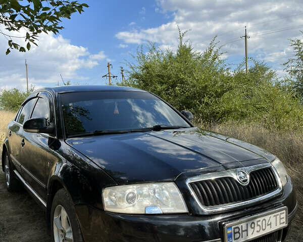 Черный Шкода Суперб, объемом двигателя 1.8 л и пробегом 218 тыс. км за 6700 $, фото 1 на Automoto.ua