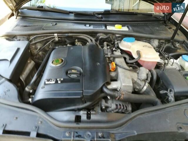 Черный Шкода Суперб, объемом двигателя 1.78 л и пробегом 350 тыс. км за 5500 $, фото 10 на Automoto.ua