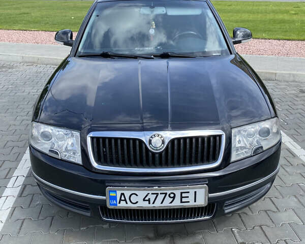 Черный Шкода Суперб, объемом двигателя 1.97 л и пробегом 330 тыс. км за 7200 $, фото 1 на Automoto.ua