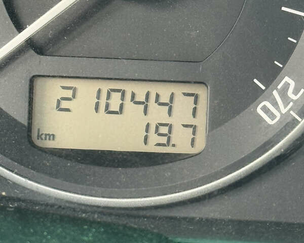 Черный Шкода Суперб, объемом двигателя 2 л и пробегом 210 тыс. км за 6299 $, фото 18 на Automoto.ua