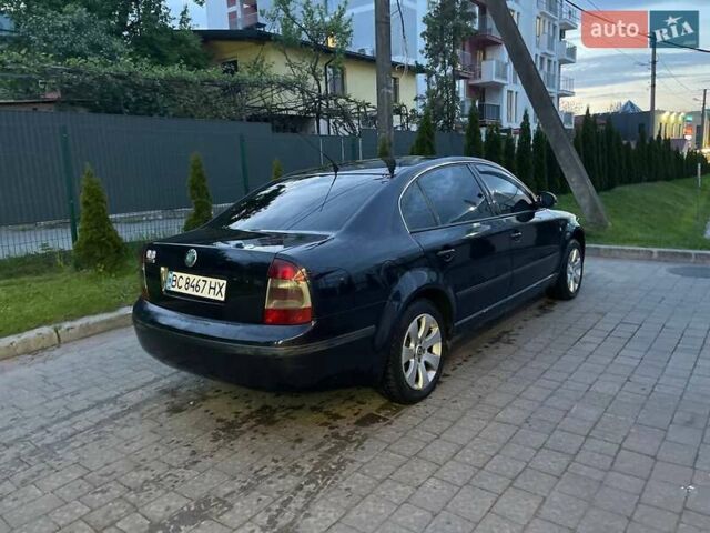 Черный Шкода Суперб, объемом двигателя 1.9 л и пробегом 300 тыс. км за 5800 $, фото 1 на Automoto.ua