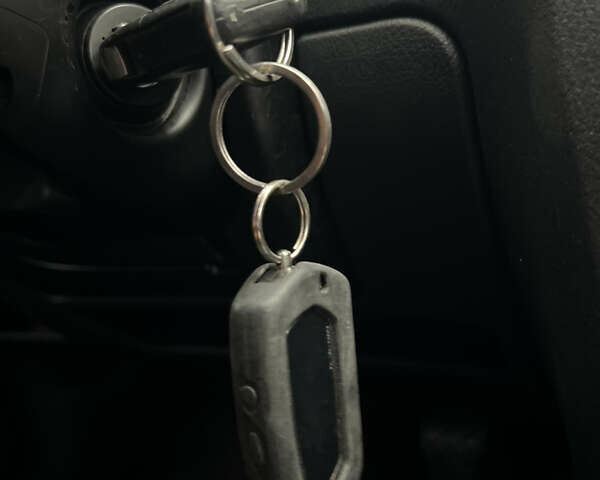 Шкода Суперб 2007 у Києві на Automoto.ua Чорний Шкода Суперб, об'ємом двигуна 1.8 л та пробігом 231 тис. км за 7300 $, фото 55 на Automoto.ua