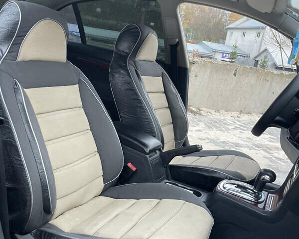 Черный Шкода Суперб, объемом двигателя 1.78 л и пробегом 234 тыс. км за 4350 $, фото 49 на Automoto.ua