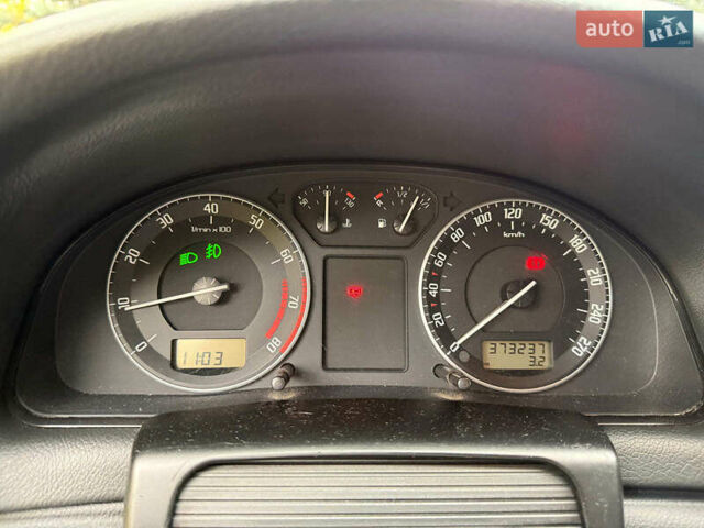 Шкода Суперб 2007 у Києві на Automoto.ua Чорний Шкода Суперб, об'ємом двигуна 1.8 л та пробігом 374 тис. км за 6790 $, фото 6 на Automoto.ua