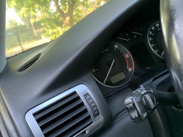 Черный Шкода Суперб, объемом двигателя 2.5 л и пробегом 265 тыс. км за 6729 $, фото 4 на Automoto.ua