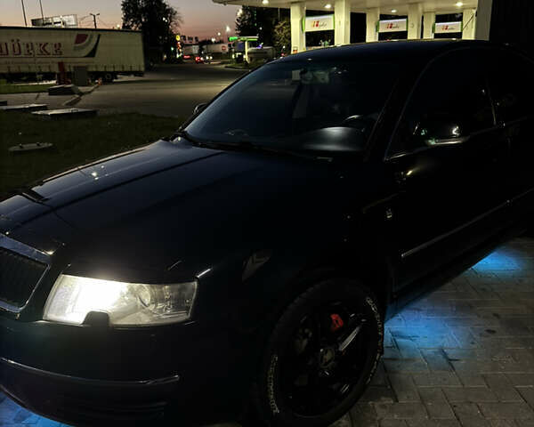 Черный Шкода Суперб, объемом двигателя 2 л и пробегом 210 тыс. км за 6299 $, фото 13 на Automoto.ua