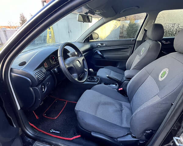 Чорний Шкода Суперб, об'ємом двигуна 1.8 л та пробігом 293 тис. км за 5650 $, фото 10 на Automoto.ua