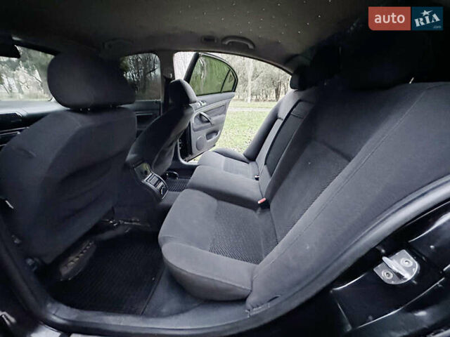 Черный Шкода Суперб, объемом двигателя 1.9 л и пробегом 356 тыс. км за 4500 $, фото 9 на Automoto.ua