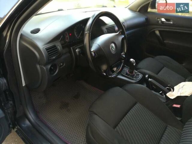 Черный Шкода Суперб, объемом двигателя 1.78 л и пробегом 350 тыс. км за 5500 $, фото 7 на Automoto.ua