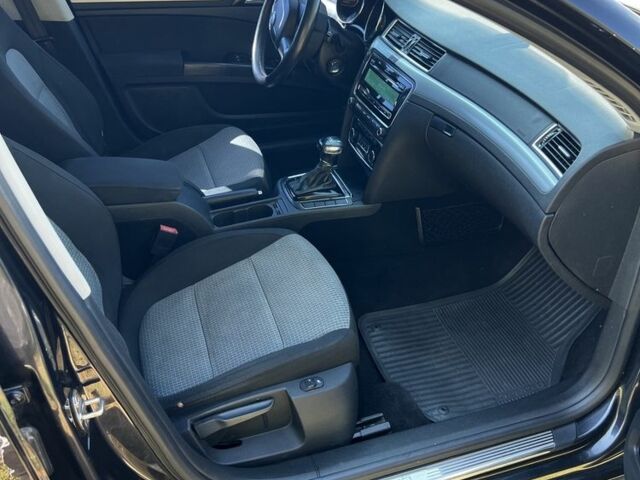 Черный Шкода Суперб, объемом двигателя 1.8 л и пробегом 202 тыс. км за 7999 $, фото 10 на Automoto.ua